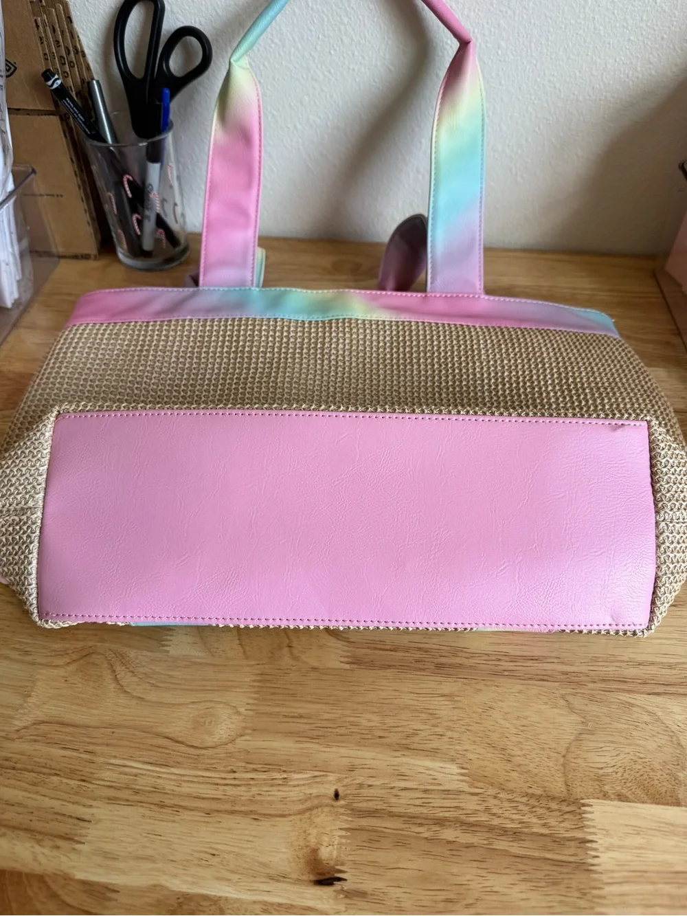 OMG Accessories BEACH woven tote bag.
